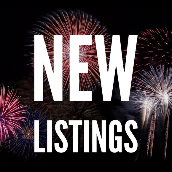 NEW LISTINGS - Picture 1 of 1